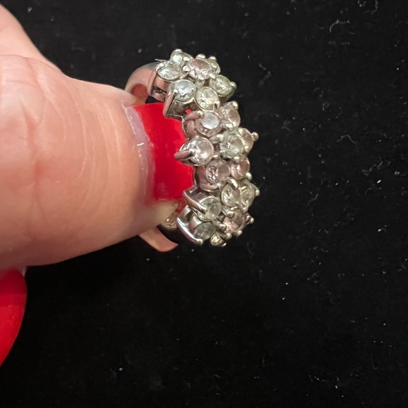 925 STERLING SILVER PINK AND WHITE FLOWER CZ RING. 6.5 - Picture 3 of 7